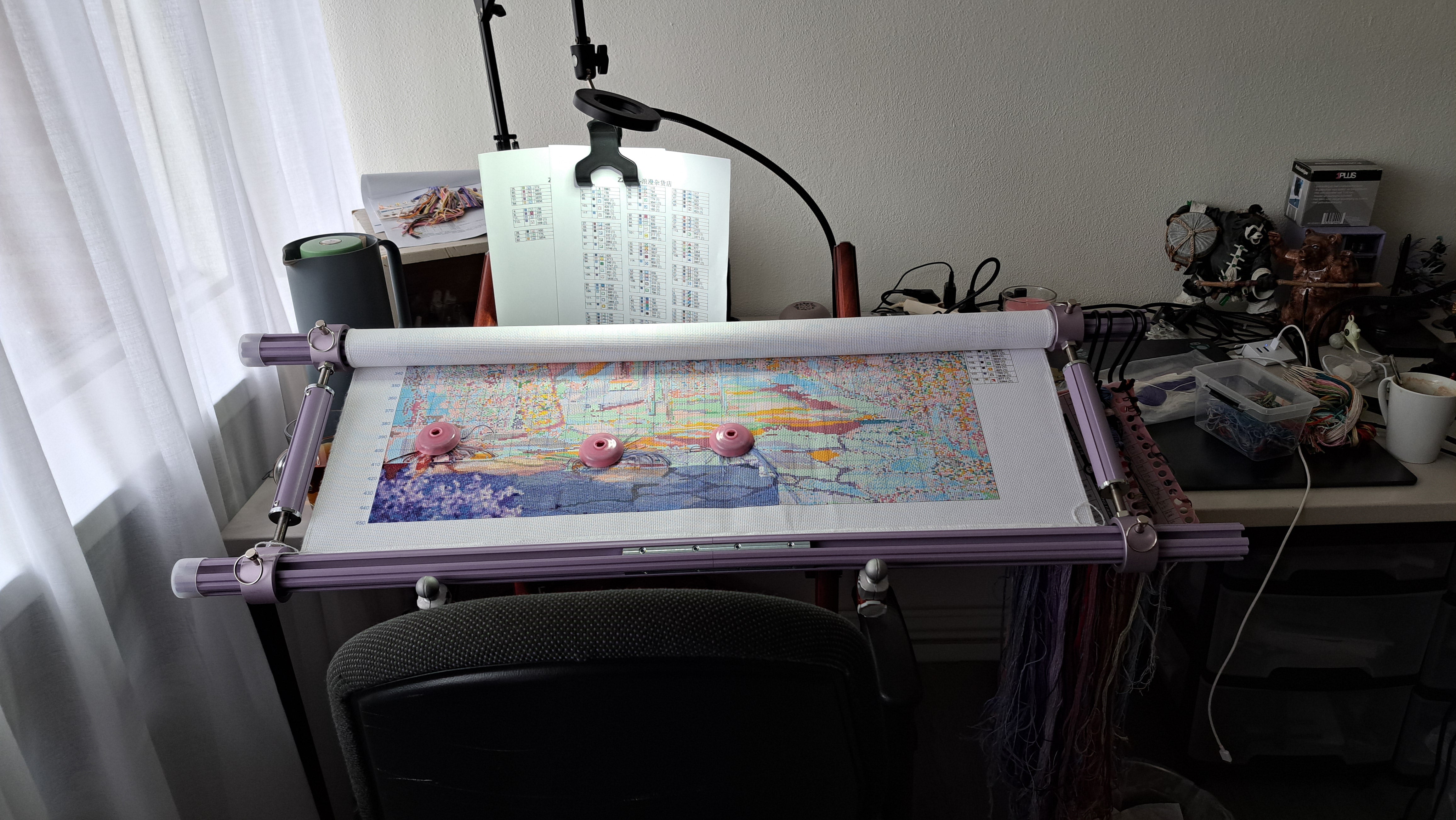 Scroll Frame with Adjustable Width | Extendable Scroll Frame] Adjustable Aluminium Alloy Scroll Frame for Cross Stitch | Extra Thick, Extendable Embroidery Frame with Adjustable Width and Length