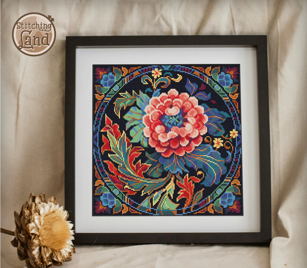 Art Nouveau Scarlet Flower Square [sun-0271]