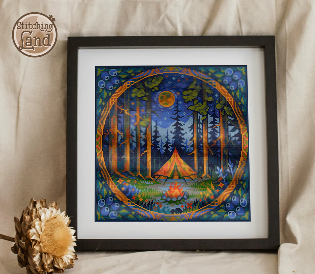 Forest Night Square [sun-0261]