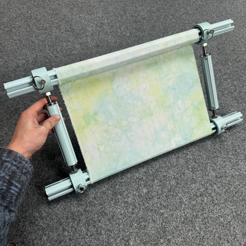Blue Adjustable Aluminum Alloy Scroll Frame for Cross Stitch | Extra Thick, Extendable Embroidery Frame with Adjustable Width and Length